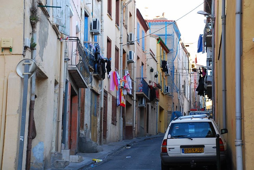DSC_0831.JPG - Strasse in Perpignon. Zurck von hier nach Catalanien, nach...