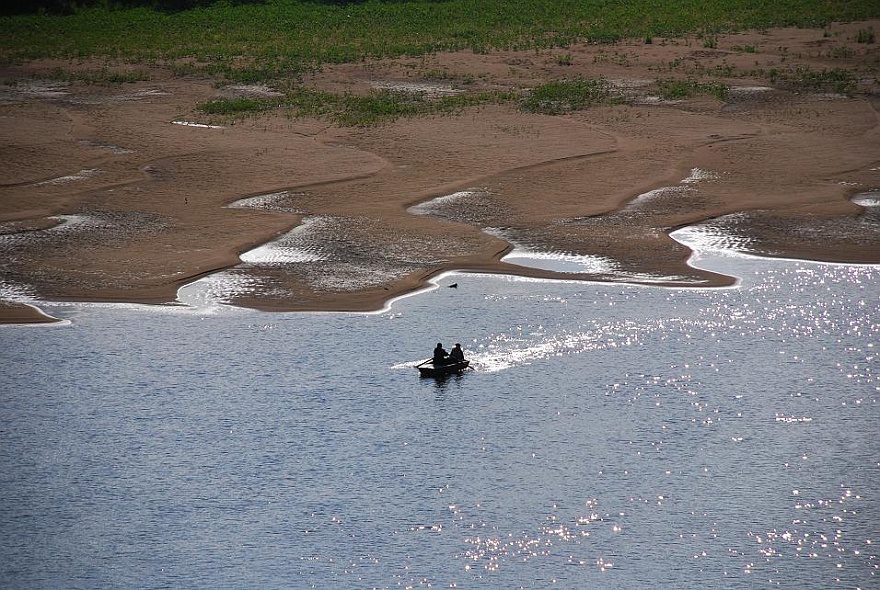 DSC_1248.JPG - an einem Seitenfluss der Kama
