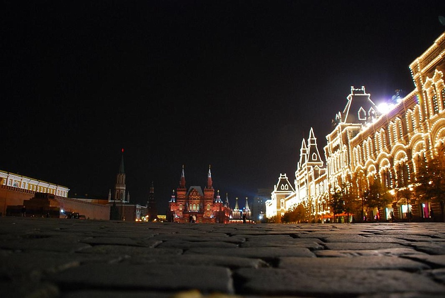 DSC_0523.JPG - Der rote Platz bei Nacht.