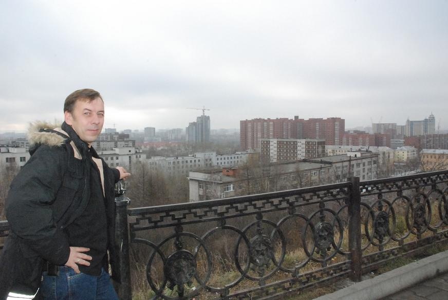 DSC_0196.JPG - auf dem hchsten "Berg" von Ekaterinburg