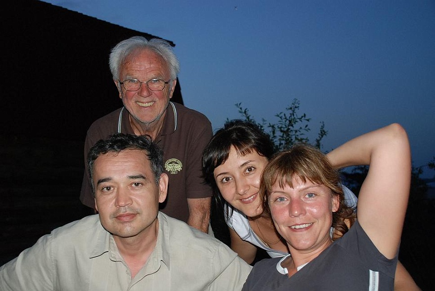 DSC_1895.JPG - Besuch: Mischa und Gala freuen sich auf neue Geschichten aus D von meinen Vater und Grit.