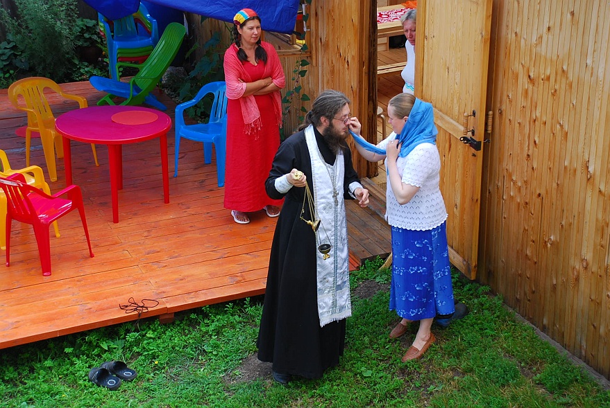 DSC_1296.JPG - Olga und Olga und Alexander aus Newjansk.