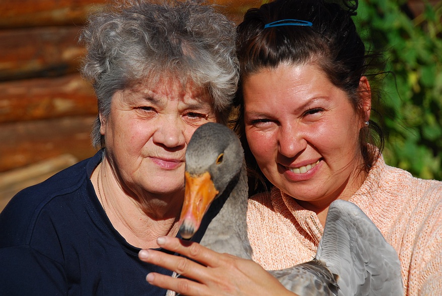 DSC_6670.JPG - Nina, Rosa und Olga.